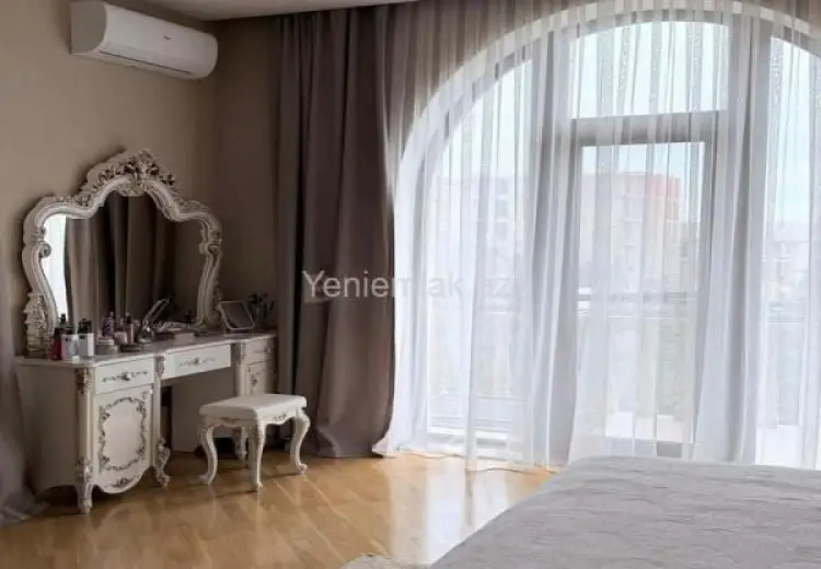 1 200 000 AZN - 6 otaqlı mənzil Satılır, Bibi Heybət qəs., Səbail, Bakı