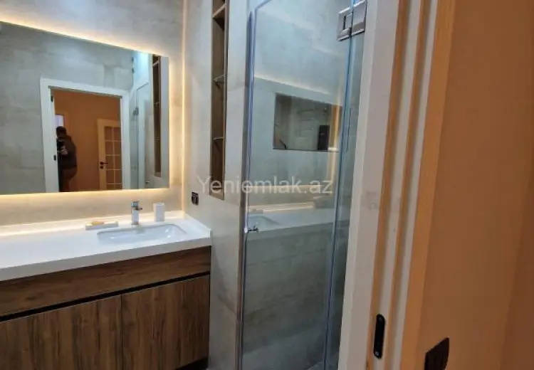 2 000 AZN - 3 otaqlı mənzil Kirayə (aylıq), Xətai, Bakı