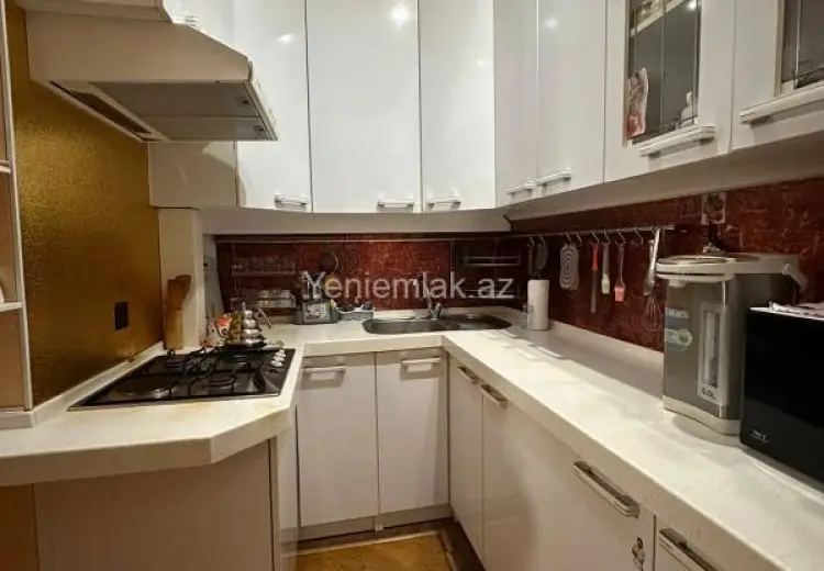 264 000 AZN - 3 otaqlı mənzil Satılır, 1-ci mikrorayon, Nəsimi, Bakı
