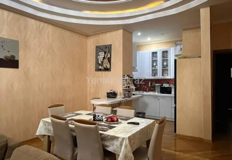 264 000 AZN - 3 otaqlı mənzil Satılır, 1-ci mikrorayon, Nəsimi, Bakı
