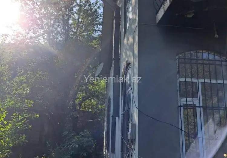 120 000 AZN - 4 otaqlı mənzil Satılır, Göygöl