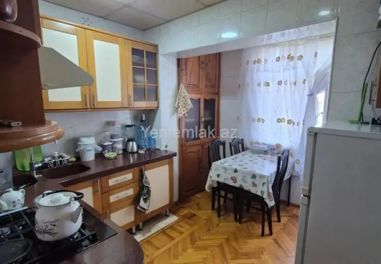 275 000 AZN - 4 otaqlı mənzil Satılır, 8-ci kilometr, Nizami, Bakı