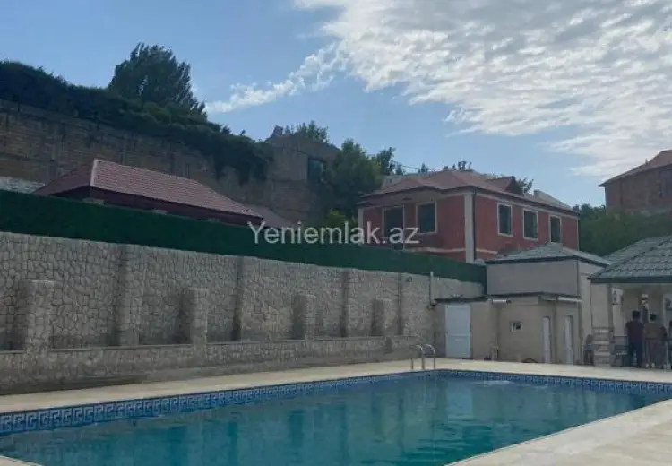 150 AZN - 4 otaqlı mənzil Kirayə (günlük), Novxanı, Abşeron