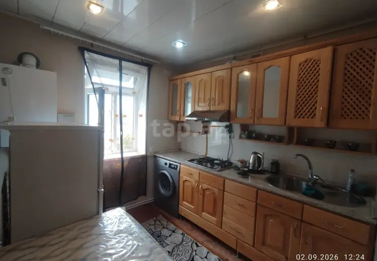 400 AZN - 3 otaqlı mənzil Kirayə (aylıq), Şəki