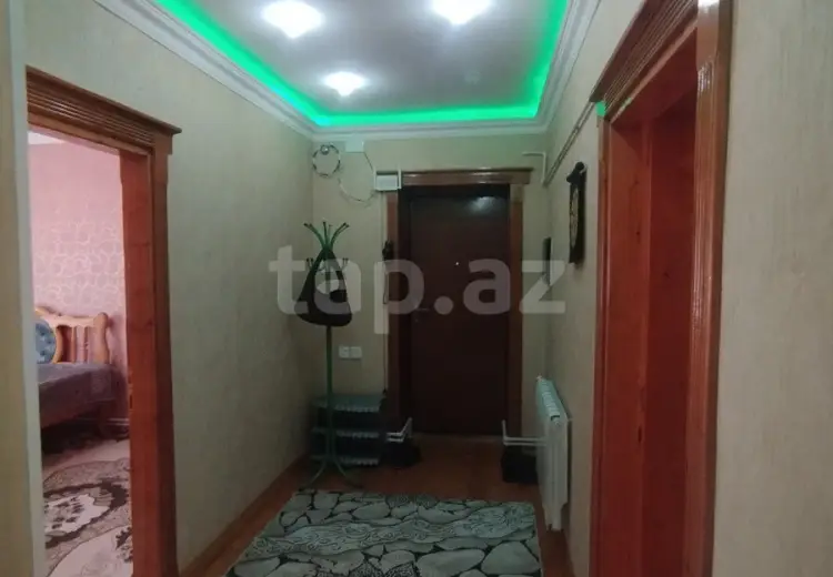 400 AZN - 3 otaqlı mənzil Kirayə (aylıq), Şəki