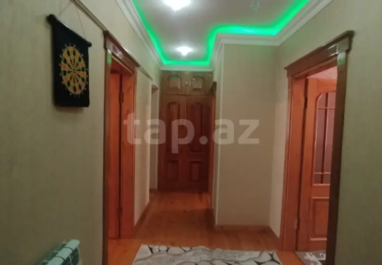 400 AZN - 3 otaqlı mənzil Kirayə (aylıq), Şəki