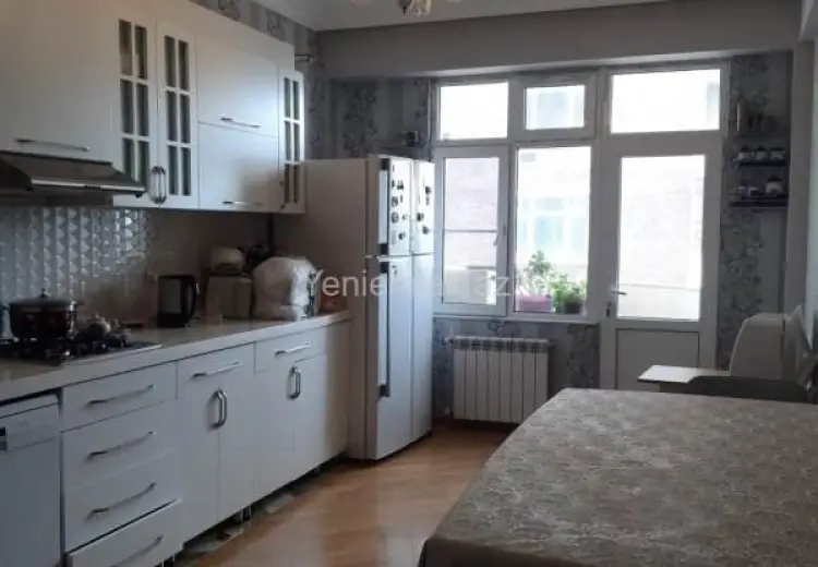 470 000 AZN - 3 otaqlı mənzil Satılır, Badamdar qəs., Səbail, Bakı