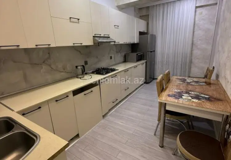 1 200 AZN - 3 otaqlı mənzil Kirayə (aylıq), Yasamal qəs., Yasamal, Bakı