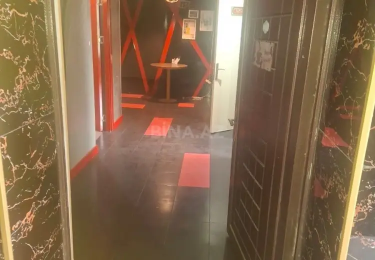 600 000 AZN - 240 m² Obyekt / Ofis Satılır, 4-cü mikrorayon, Abşeron