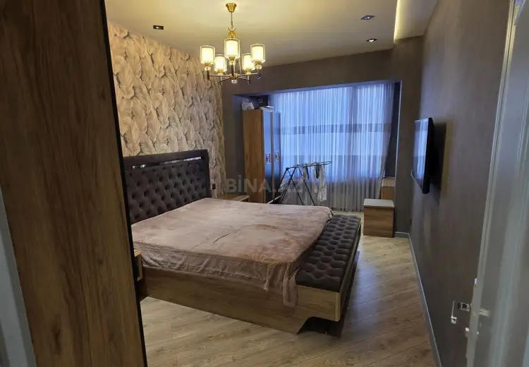 700 AZN - 3 otaqlı mənzil Kirayə (aylıq), 8-ci kilometr, Laçın