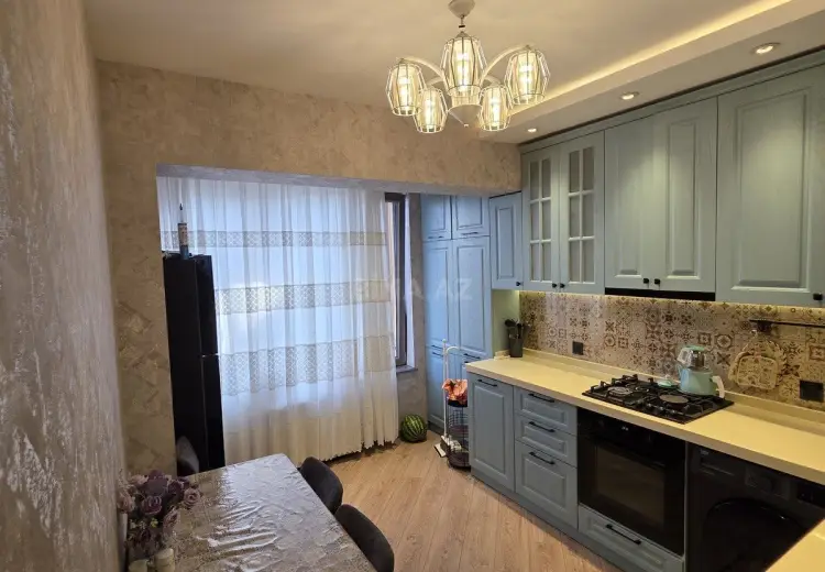 700 AZN - 3 otaqlı mənzil Kirayə (aylıq), 8-ci kilometr, Laçın