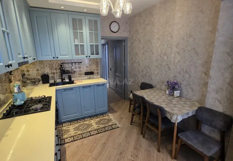 700 AZN - 3 otaqlı mənzil Kirayə (aylıq), 8-ci kilometr, Laçın