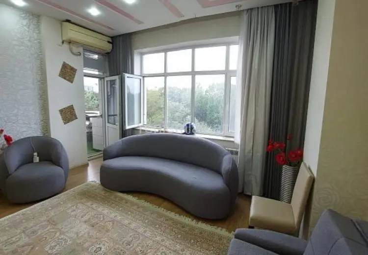 315 000 AZN - 4 otaqlı mənzil Satılır, Badamdar qəs., Səbail, Bakı