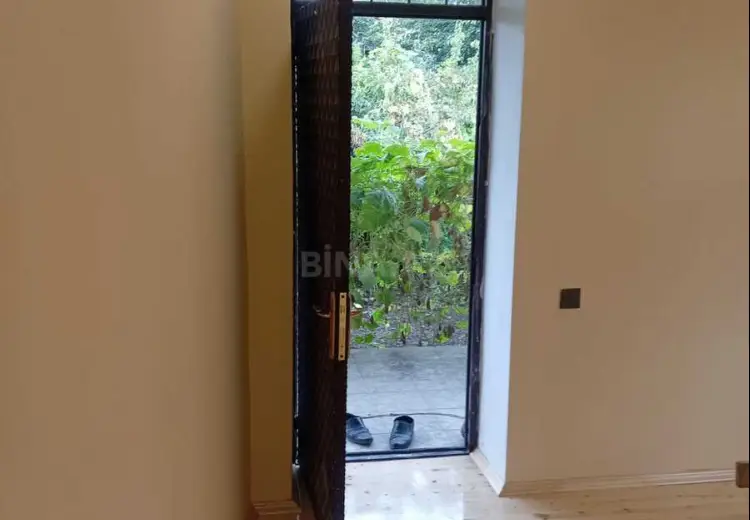 120 AZN - 4 otaqlı mənzil Kirayə (aylıq), Qazax