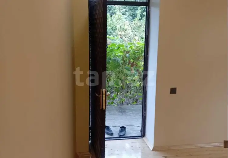 120 AZN - 4 otaqlı mənzil Kirayə (aylıq), Qazax