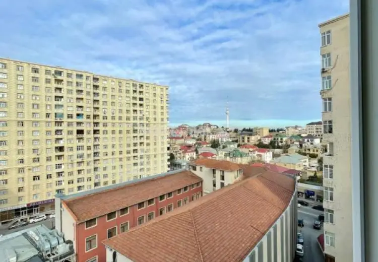 320 000 AZN - 4 otaqlı mənzil Satılır, Badamdar qəs., Səbail, Bakı