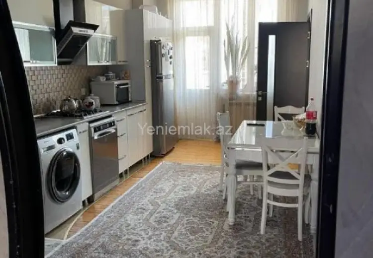 320 000 AZN - 4 otaqlı mənzil Satılır, Badamdar qəs., Səbail, Bakı