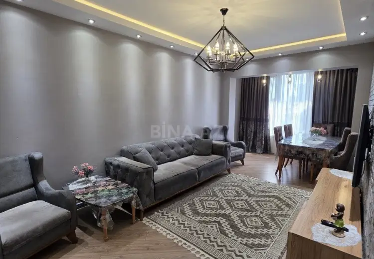 700 AZN - 3 otaqlı mənzil Kirayə (aylıq), Laçın