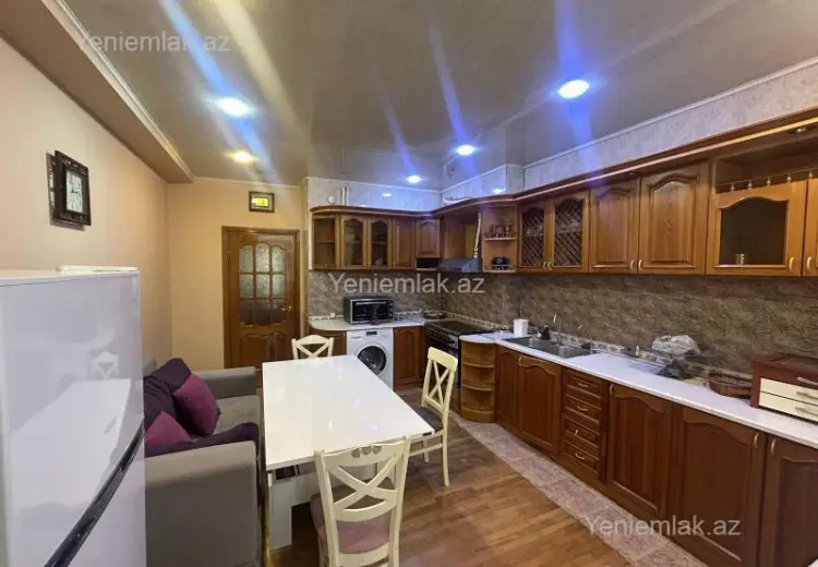 450 000 AZN - 4 otaqlı mənzil Satılır, Nəsimi, Bakı