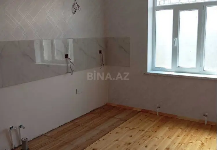 120 000 AZN - 4 otaqlı mənzil Satılır, Gəncə