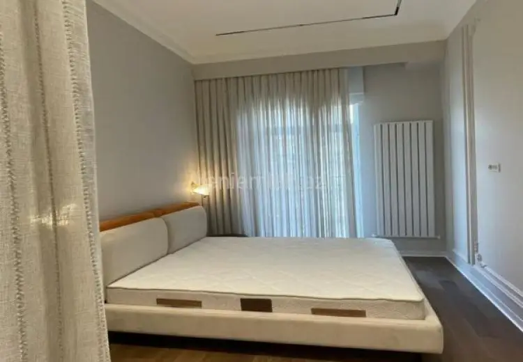 2 500 AZN - 3 otaqlı mənzil Kirayə (aylıq), Xətai, Bakı