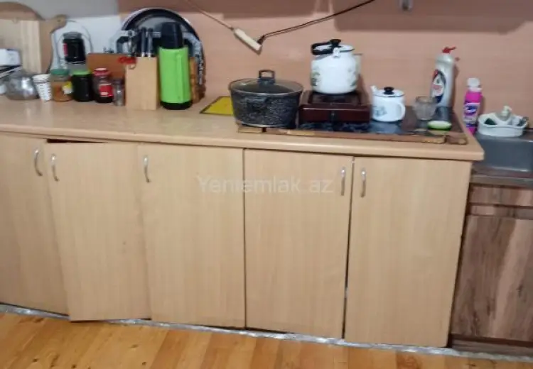 120 AZN - 4 otaqlı mənzil Kirayə (aylıq), Qazax