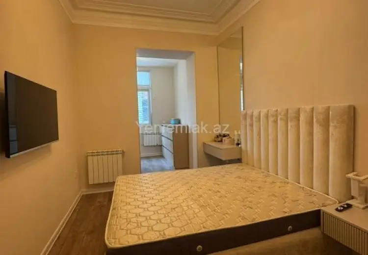 240 000 AZN - 2 otaqlı mənzil Satılır, Yasamal qəs., Nizami, Bakı
