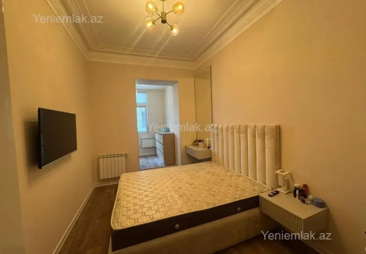 240 000 AZN - 2 otaqlı mənzil Satılır, Yasamal qəs., Nizami, Bakı