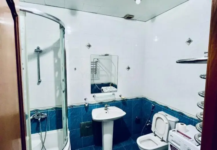 2 200 AZN - 4 otaqlı mənzil Kirayə (aylıq), İçəri şəhər, Səbail, Bakı