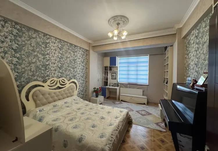 190 000 AZN - 2 otaqlı mənzil Satılır, Bayıl qəs., Abşeron