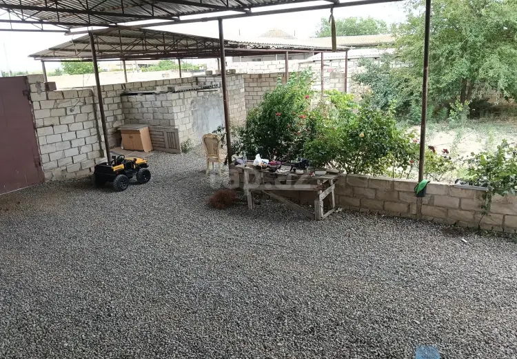 35 000 AZN - 5 otaqlı mənzil , Hacıqabul