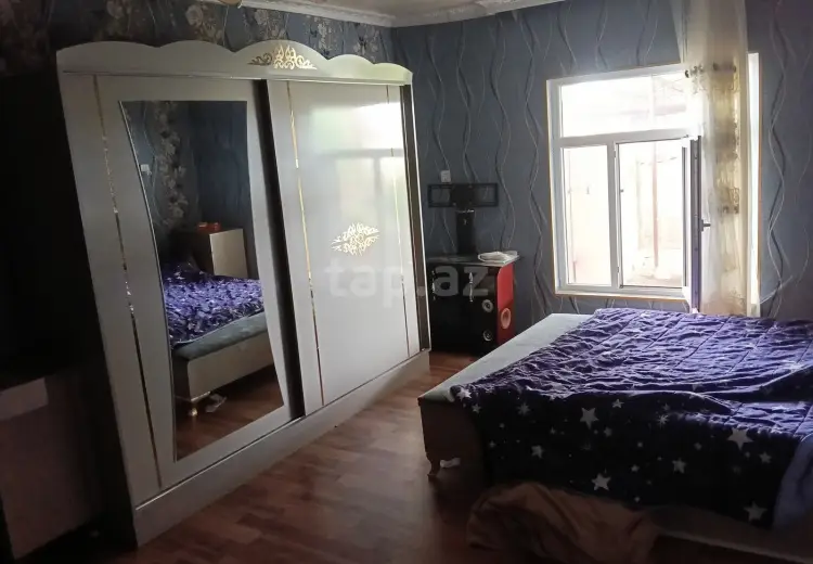 35 000 AZN - 5 otaqlı mənzil , Hacıqabul