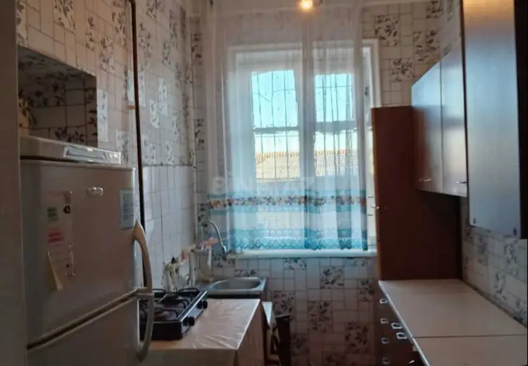 350 AZN - 3 otaqlı mənzil Kirayə (aylıq), Gəncə