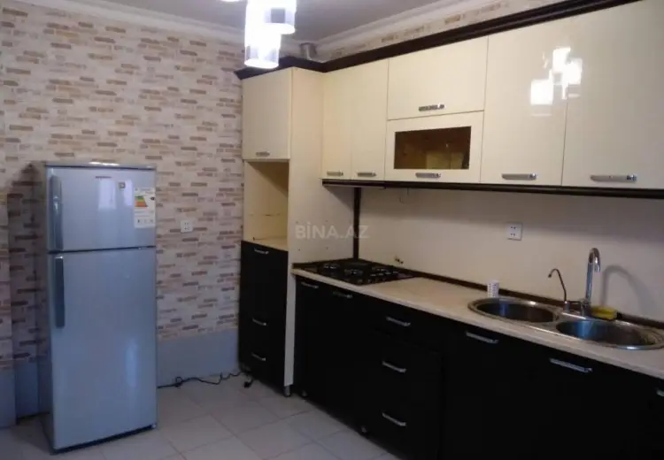 1 000 AZN - 7 otaqlı mənzil Kirayə (aylıq), Gəncə
