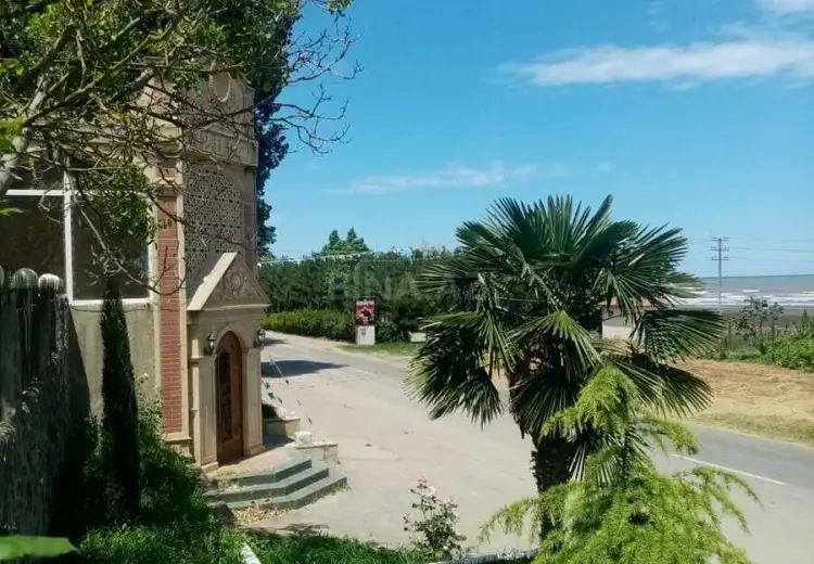 290 000 AZN - 300 m² Obyekt / Ofis Satılır, Nabran