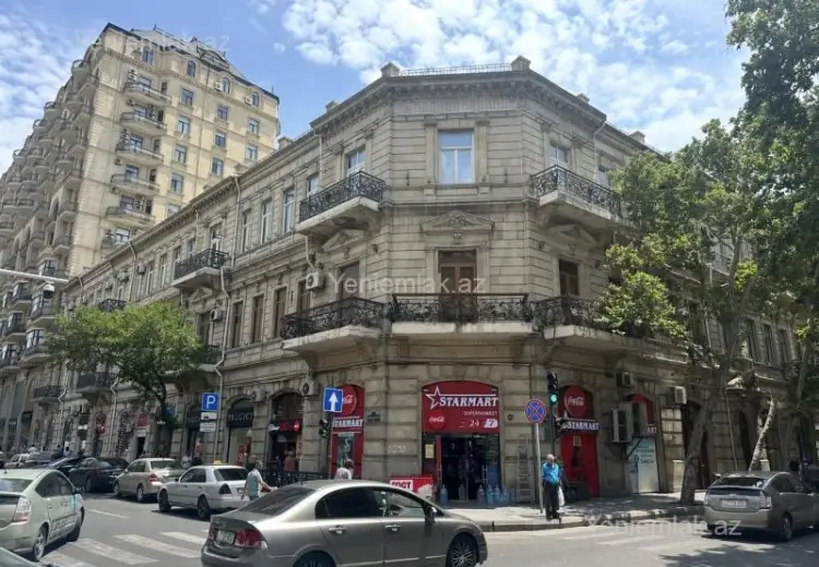 6 000 AZN - 124 m² Obyekt / Ofis Kirayə (aylıq), Səbail, Bakı