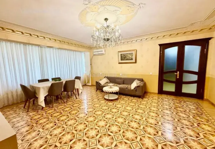 385 000 AZN - 4 otaqlı mənzil Satılır, Yasamal qəs., Yasamal, Bakı