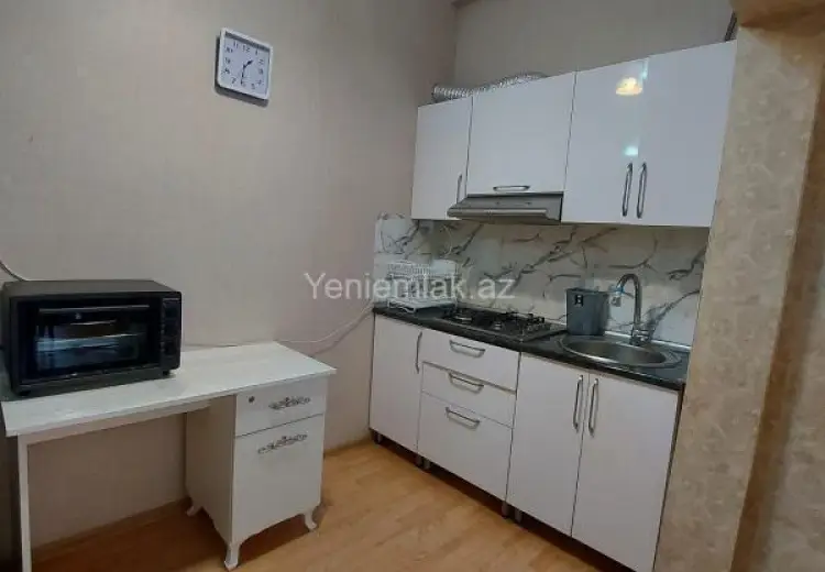 1 000 AZN - 3 otaqlı mənzil Kirayə (aylıq), Nərimanov, Bakı