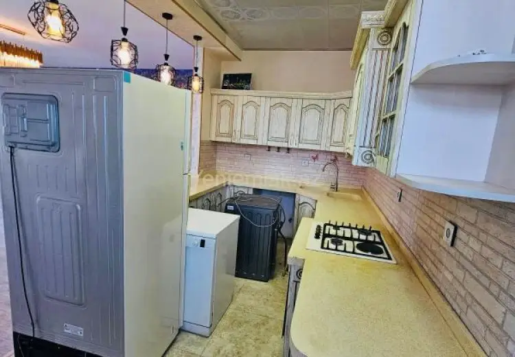 345 000 AZN - 3 otaqlı mənzil Satılır, Yasamal qəs., Yasamal, Bakı