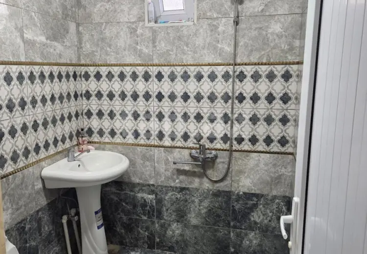 59 000 AZN - 4 otaqlı mənzil , Salyan