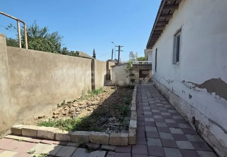 59 000 AZN - 4 otaqlı mənzil , Salyan