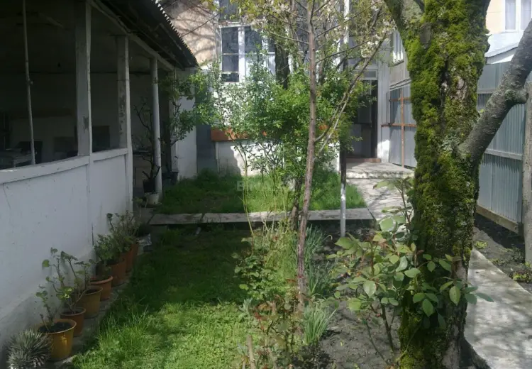 360 AZN - 3 otaqlı mənzil Kirayə (aylıq), Qəbələ