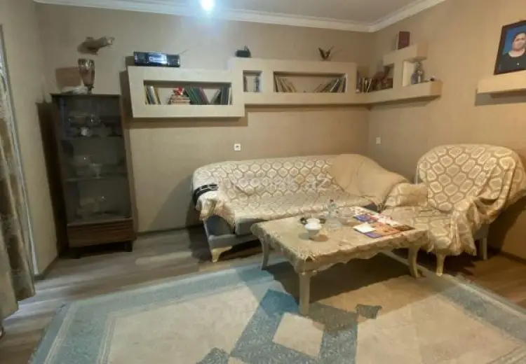 240 000 AZN - 5 otaqlı mənzil Satılır, Qaraçuxur qəs., Suraxanı, Bakı