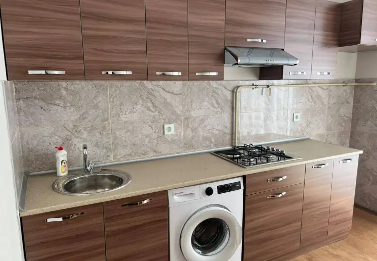 700 AZN - 2 otaqlı mənzil Kirayə (aylıq), Yasamal qəs., Abşeron