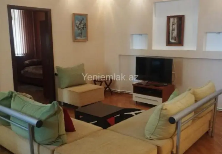 1 200 AZN - 3 otaqlı mənzil Kirayə (aylıq), Yasamal qəs., Yasamal, Bakı