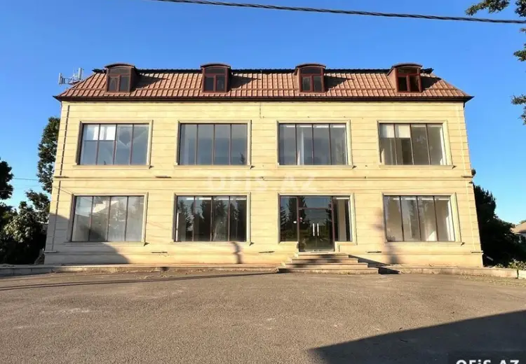 2 800 AZN - 820 m² Obyekt / Ofis Satılır, Masallı