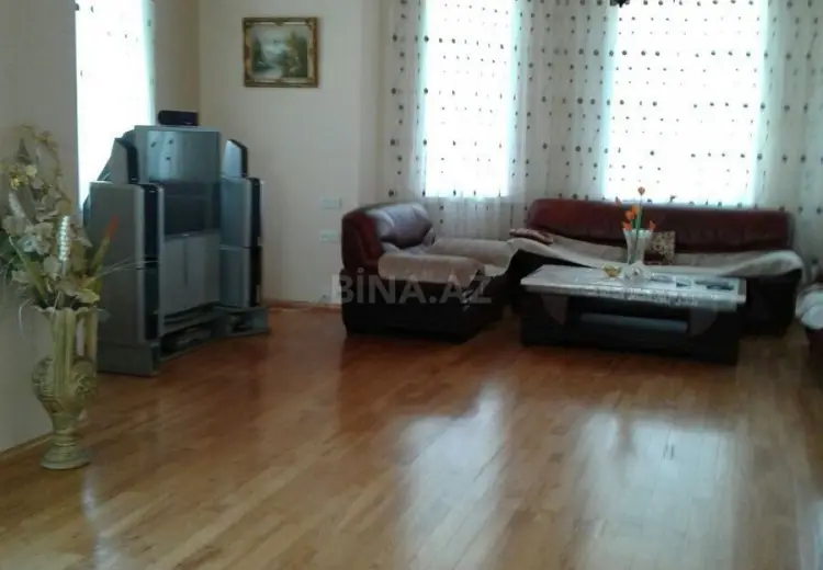 600 AZN - 6 otaqlı mənzil Kirayə (aylıq), Lənkəran