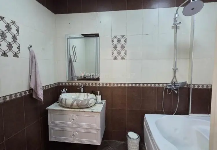 250 000 AZN - 3 otaqlı mənzil Satılır, 8-ci kilometr, Nizami, Bakı