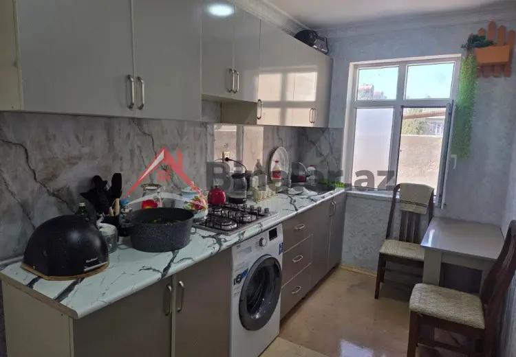 59 000 AZN - 4 otaqlı mənzil Satılır, Salyan
