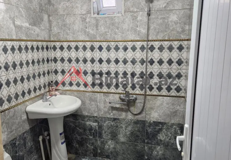59 000 AZN - 4 otaqlı mənzil Satılır, Salyan